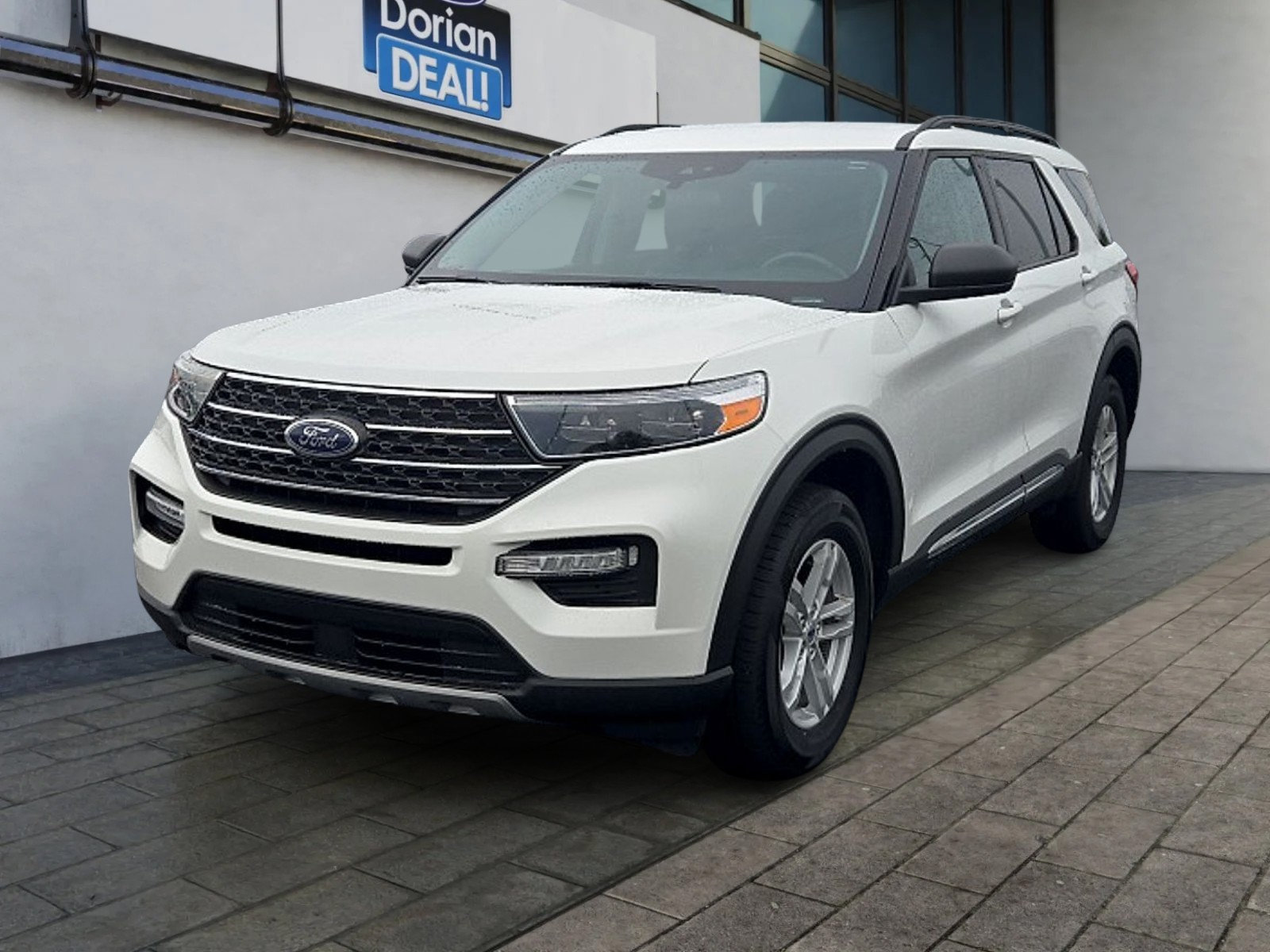 Certified 2023 Ford Explorer XLT w/ Equipment Group 202A AWD/4WD image 7