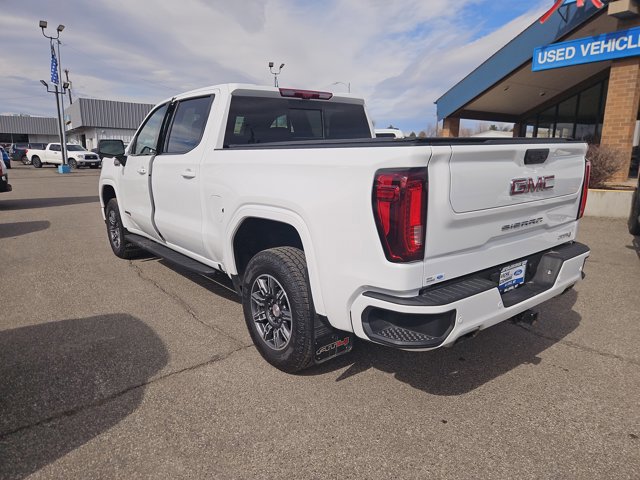 Used 2024 GMC Sierra 1500 AT4 w/ Technology Package image 4