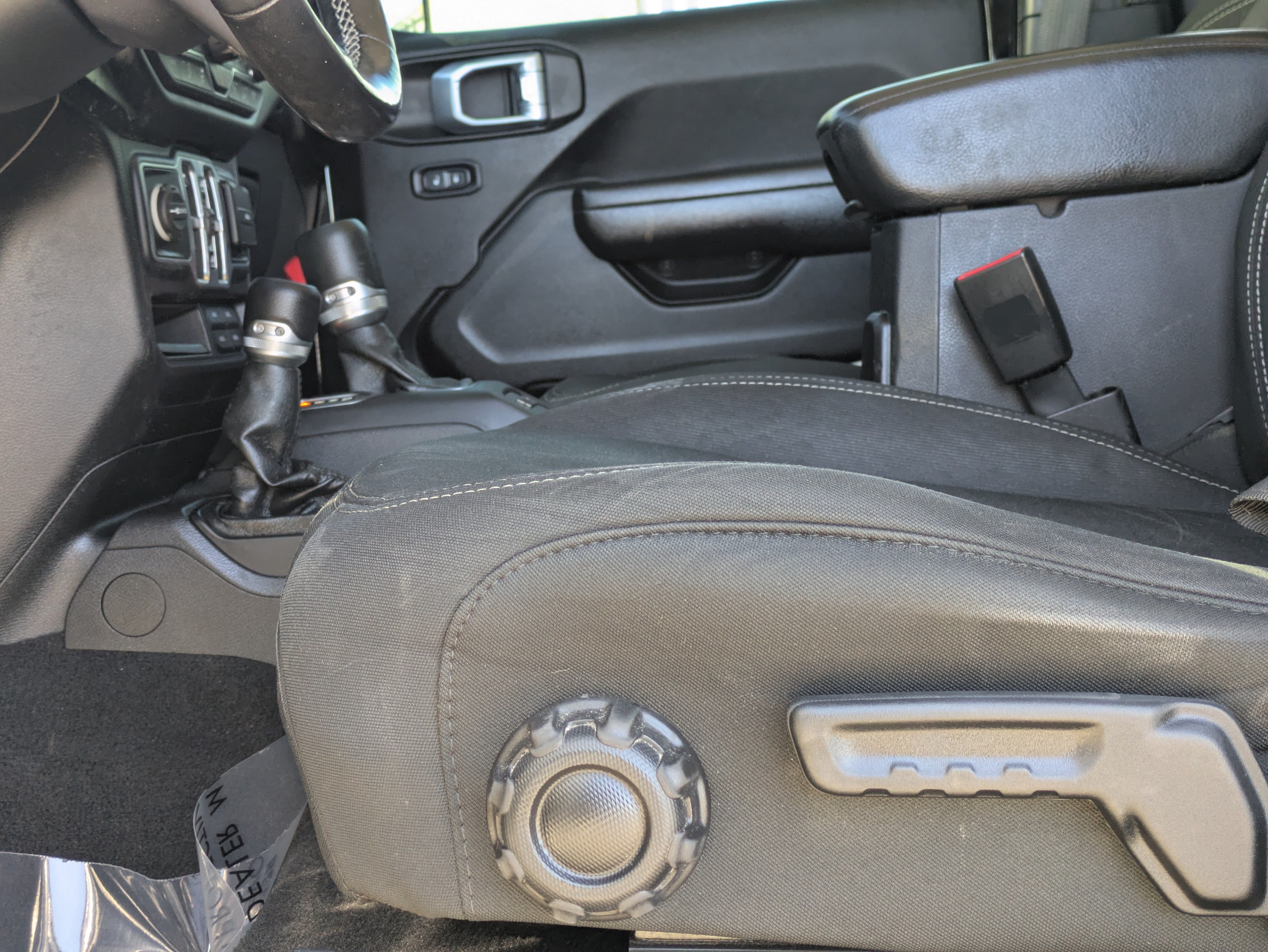 Used 2021 Jeep Wrangler Unlimited Sport AWD/4WD image 23