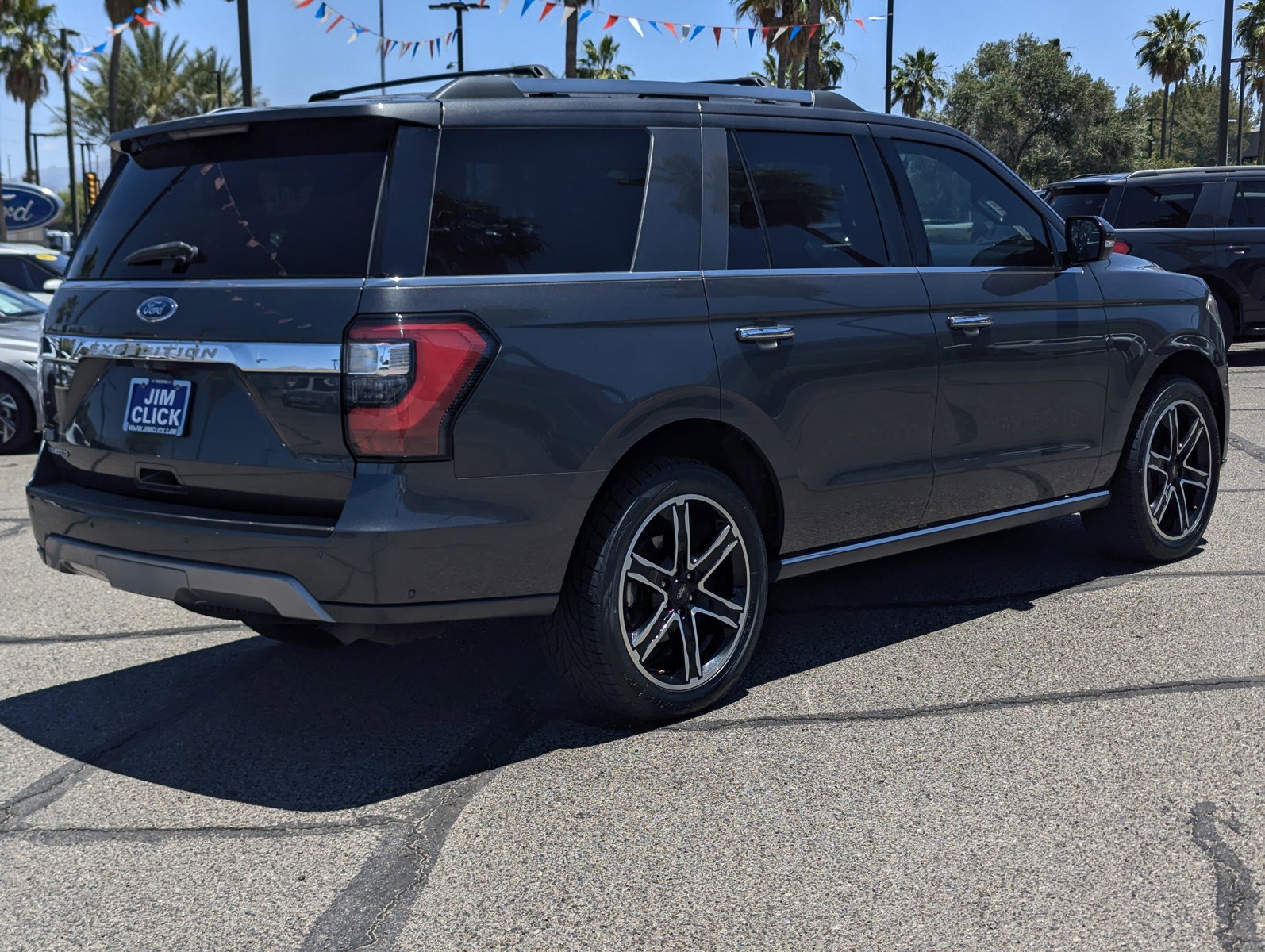 Certified 2020 Ford Expedition Limited w/ Special Edition Package RWD image 2