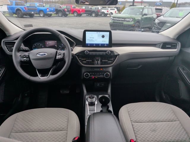 Certified 2022 Ford Escape SE w/ Cold Weather Package AWD/4WD video 2