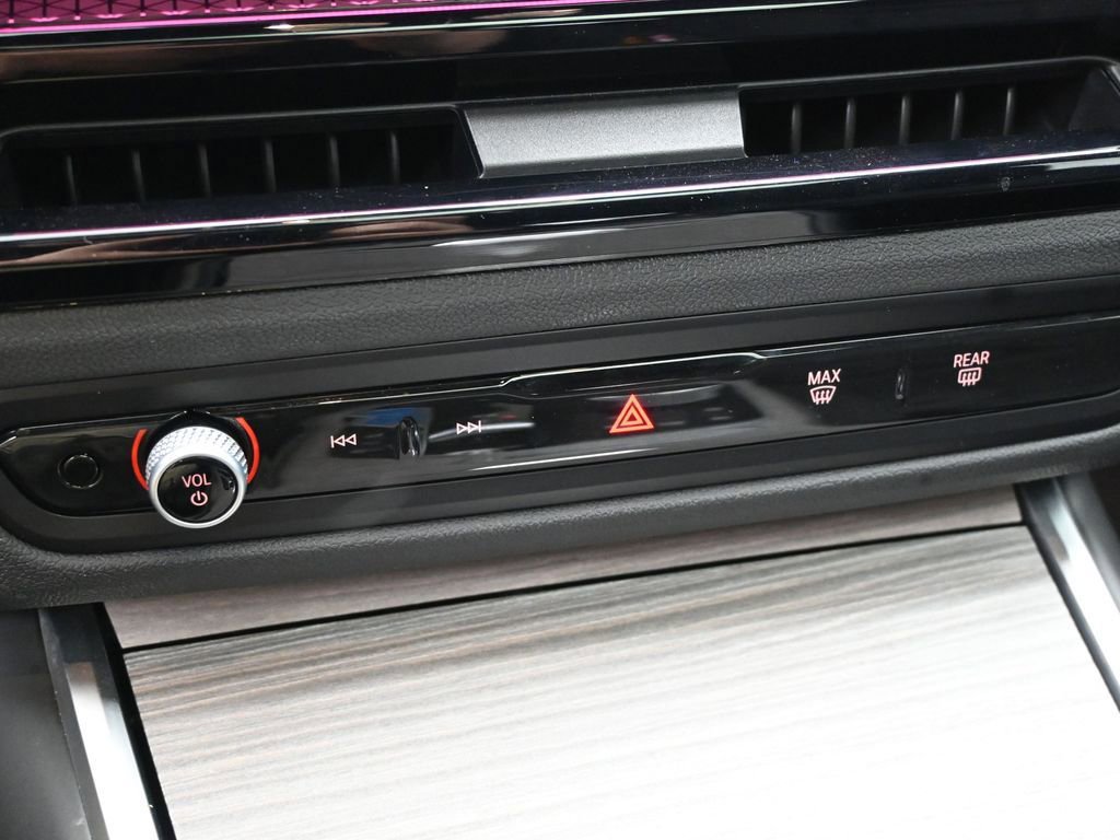 Used 2025 BMW i4 eDrive40 image 46