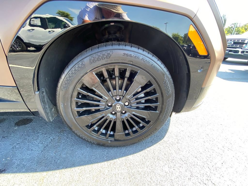Used 2025 Hyundai Santa Fe Calligraphy AWD/4WD image 30