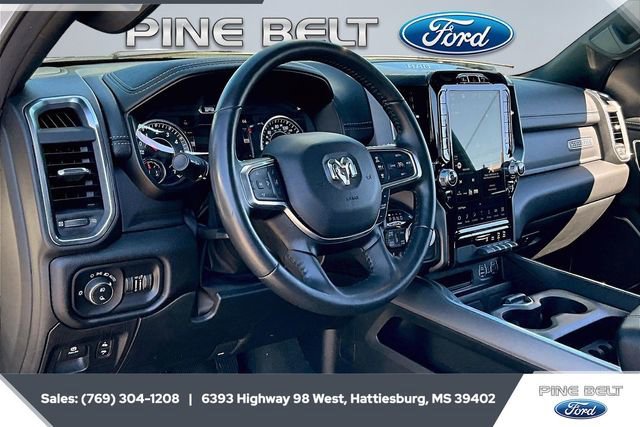 Used 2024 RAM 1500 Laramie image 14