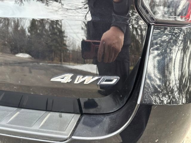 Certified 2025 Ford Explorer Platinum w/ Ultimate Package image 32