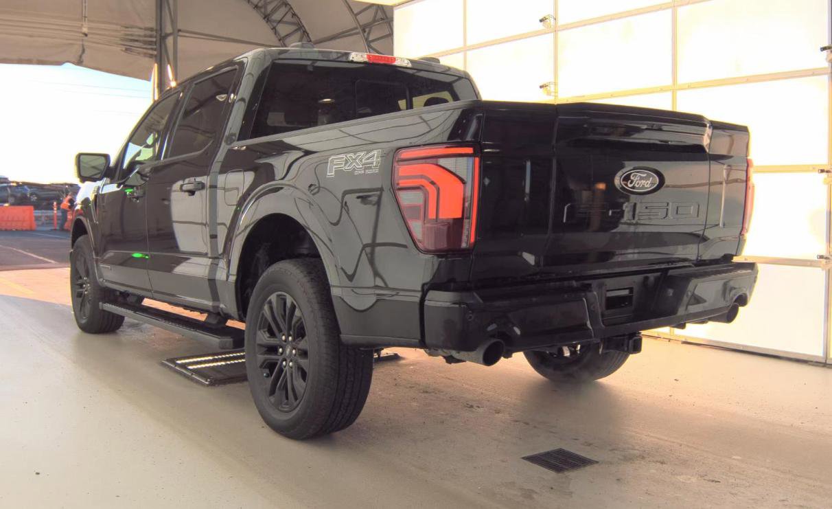 Certified 2025 Ford F150 Lariat w/ Equipment Group 502A High image 9