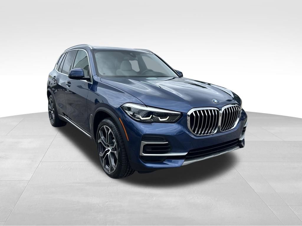 Used 2023 BMW X5 xDrive40i w/ Premium Package AWD/4WD video 2
