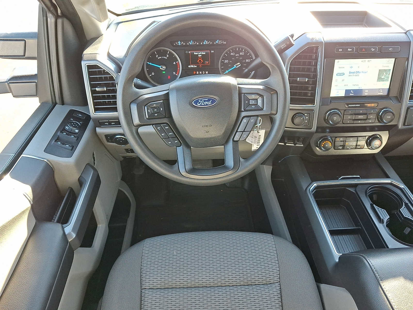 Certified 2022 Ford F450 XLT w/ XLT Value Package image 10