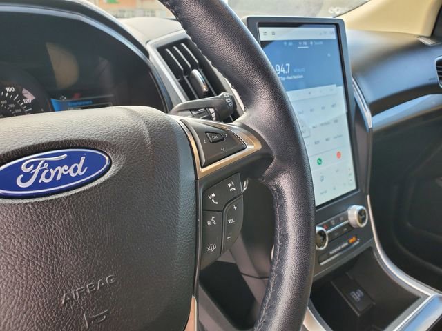 Certified 2023 Ford Edge SEL image 15