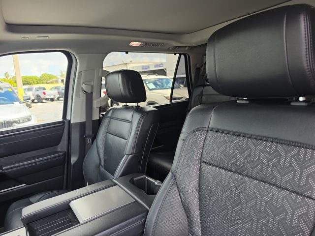 Used 2024 Toyota Sequoia Limited w/ Tow Technology Package AWD/4WD image 20