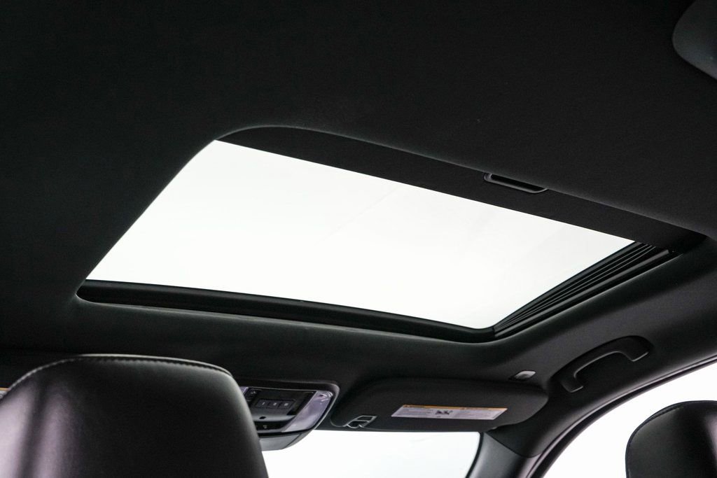 Used 2024 Dodge Durango GT image 23