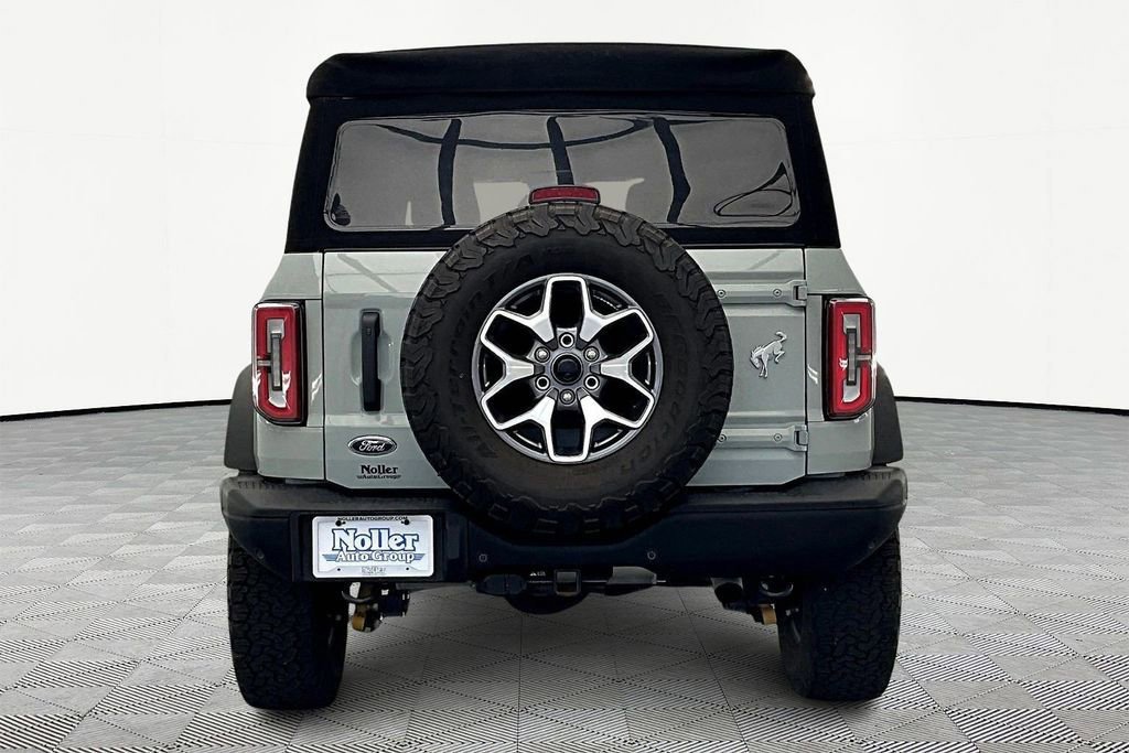 Certified 2023 Ford Bronco Badlands image 3