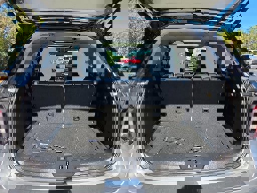 Certified 2025 Ford Explorer Platinum w/ Ultimate Package image 21