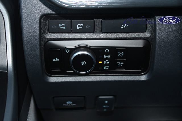 Certified 2023 Ford F250 Lariat w/ Lariat Ultimate Package image 21