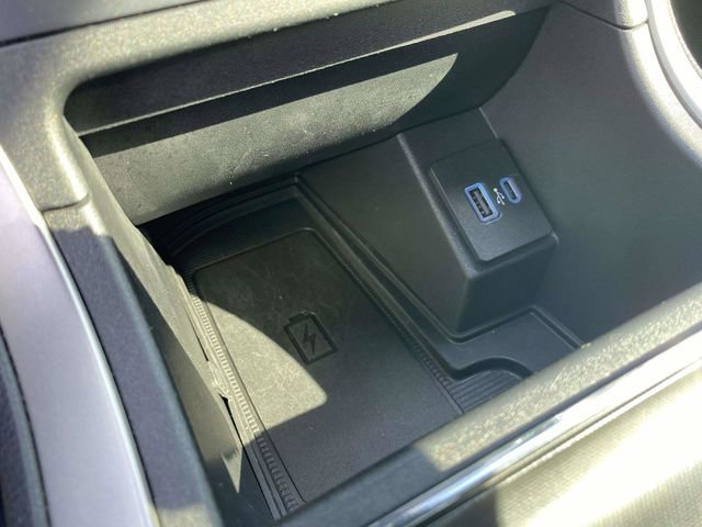 Certified 2022 Ford Edge ST-Line AWD/4WD image 31