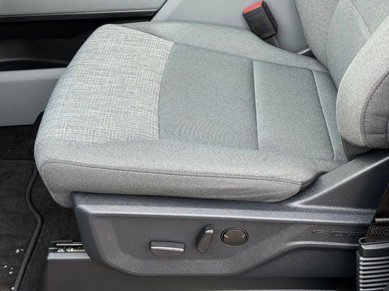 Certified 2022 Ford F150 XLT w/ Equipment Group 302A High image 20