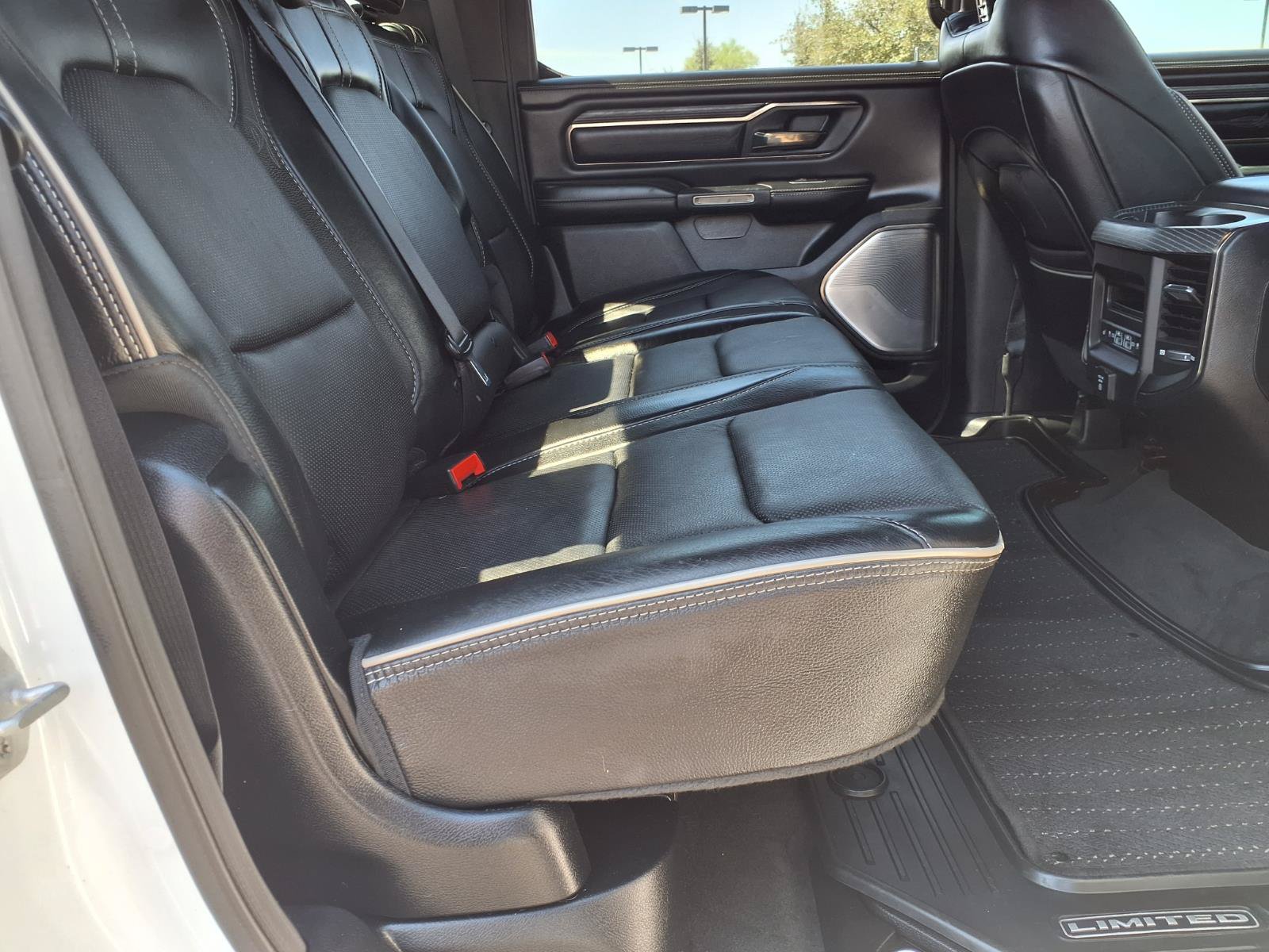 Used 2021 RAM 1500 Limited AWD/4WD image 14