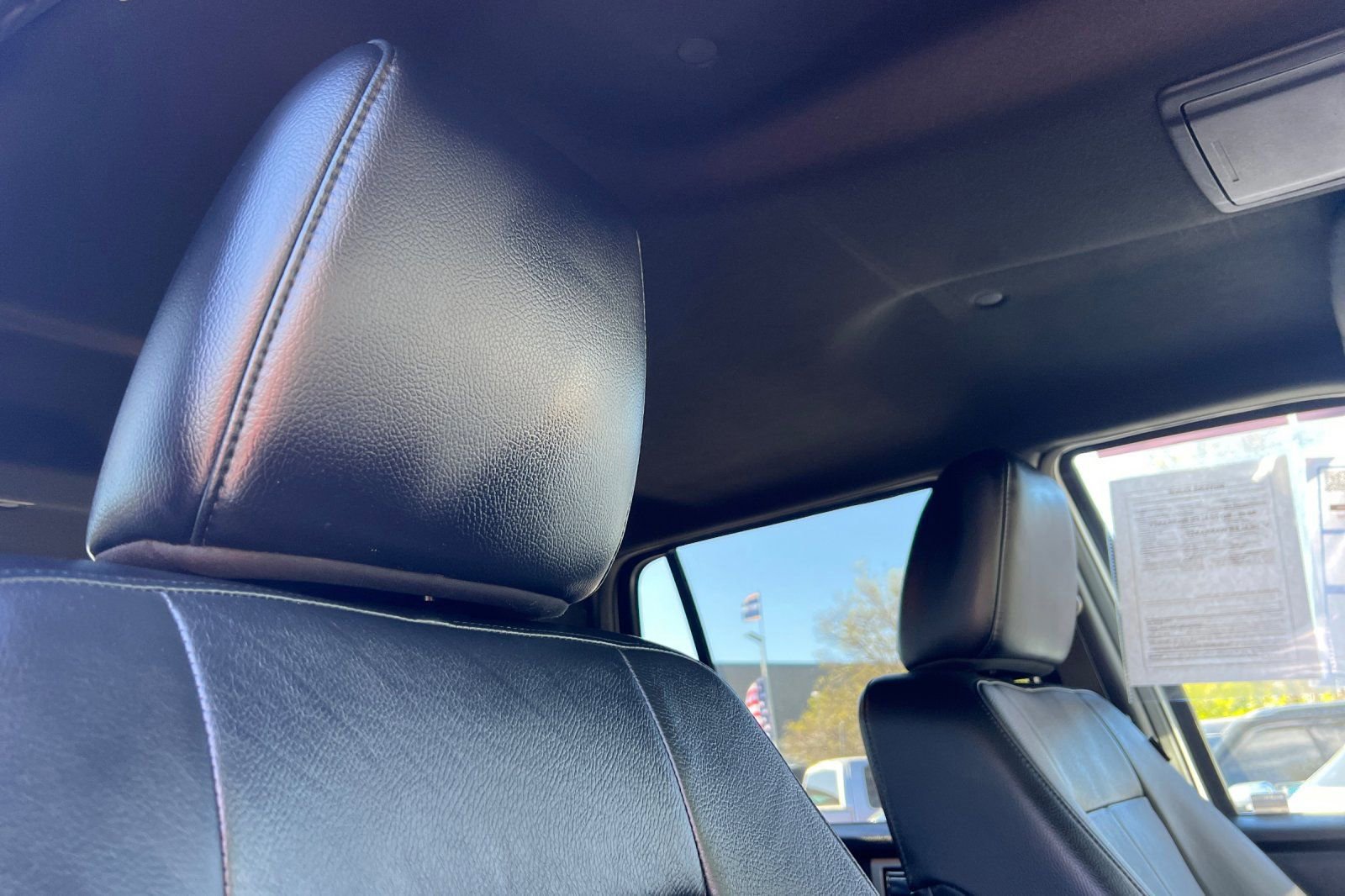 Certified 2017 Ford Expedition XLT w/ Equipment Group 201A image 18