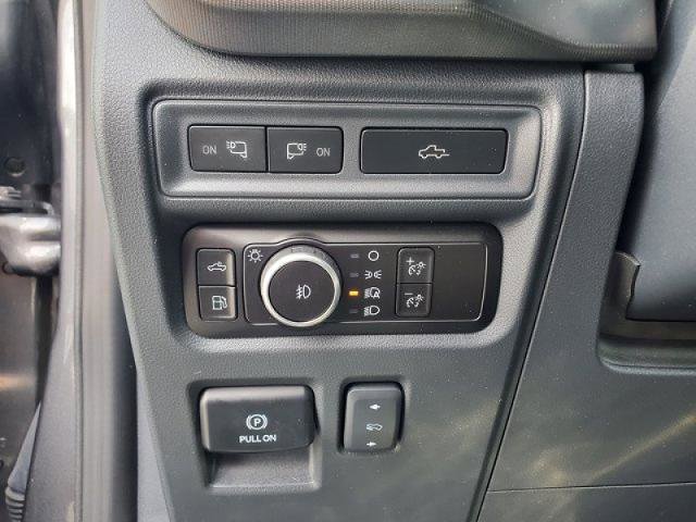 Certified 2023 Ford F150 Platinum w/ Equipment Group 701A High image 16