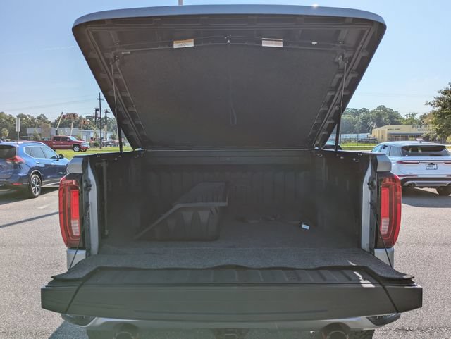 Used 2024 GMC Sierra 1500 AT4 w/ Technology Package AWD/4WD image 13