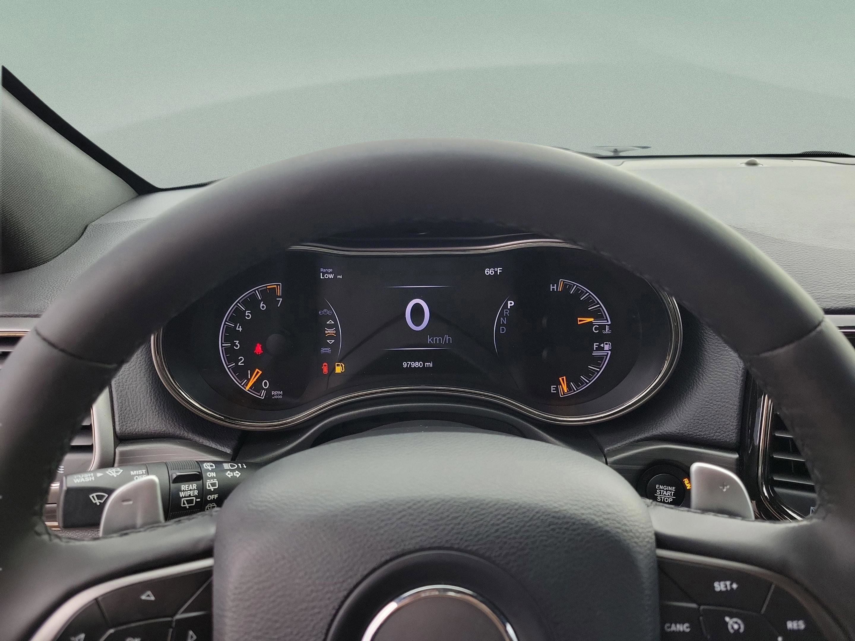 Used 2020 Jeep Grand Cherokee Limited X image 24