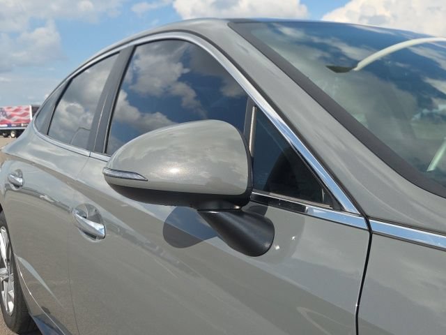 Used 2021 Hyundai Sonata SEL w/ Convenience Package FWD image 5