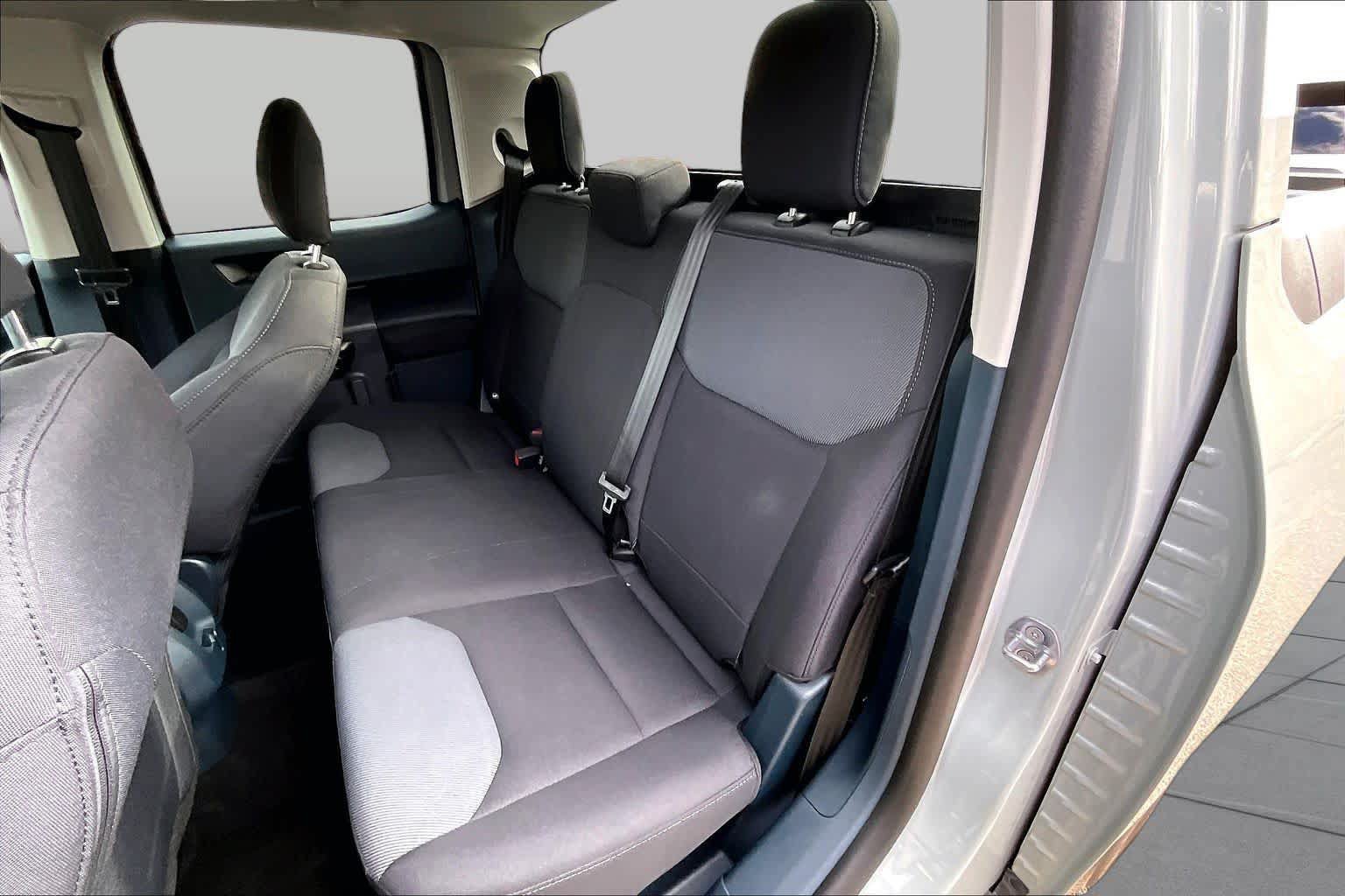 Certified 2024 Ford Maverick XL FWD image 21
