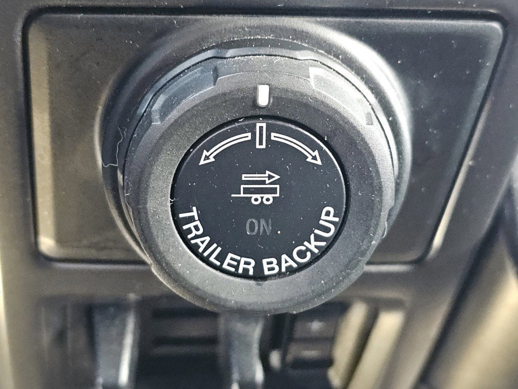 Certified 2020 Ford F150 XLT w/ Equipment Group 302A Luxury image 15