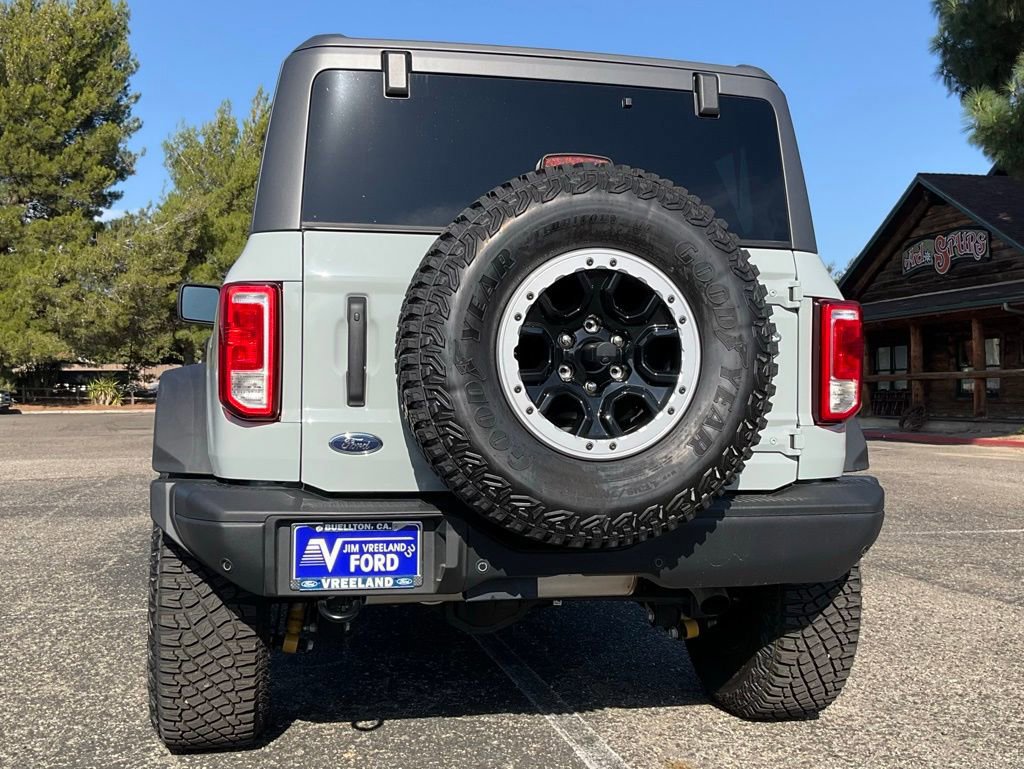 Certified 2024 Ford Bronco Black Diamond w/ Sasquatch Package image 8