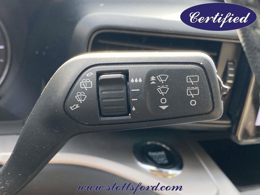 Certified 2022 Ford Explorer XLT RWD image 24