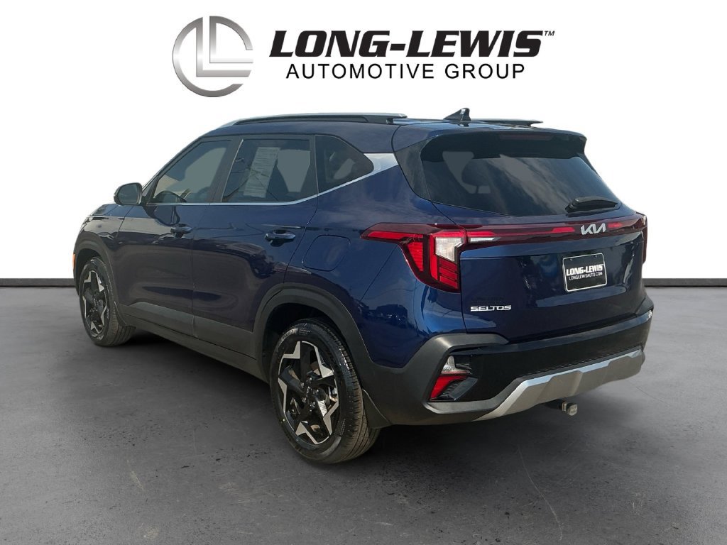 Used 2024 Kia Seltos EX FWD image 4