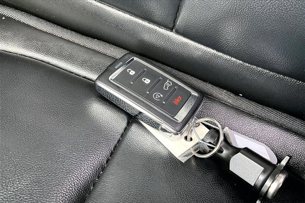 Used 2022 Jeep Grand Cherokee L Limited image 13