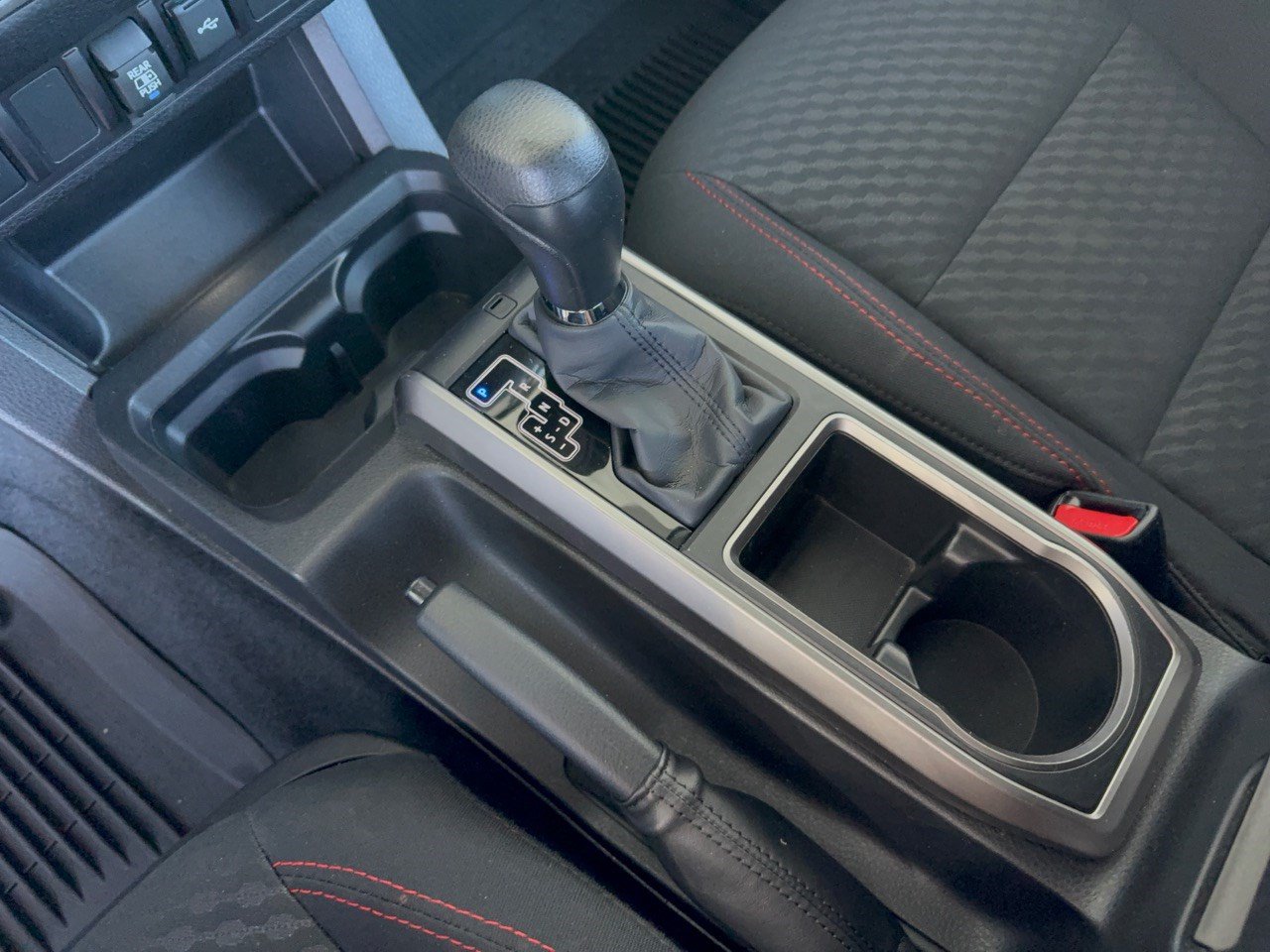 Used 2022 Toyota Tacoma SR5 AWD/4WD image 21
