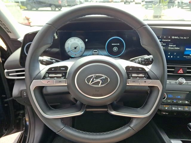 Used 2023 Hyundai Elantra SEL w/ Convenience Package FWD image 19
