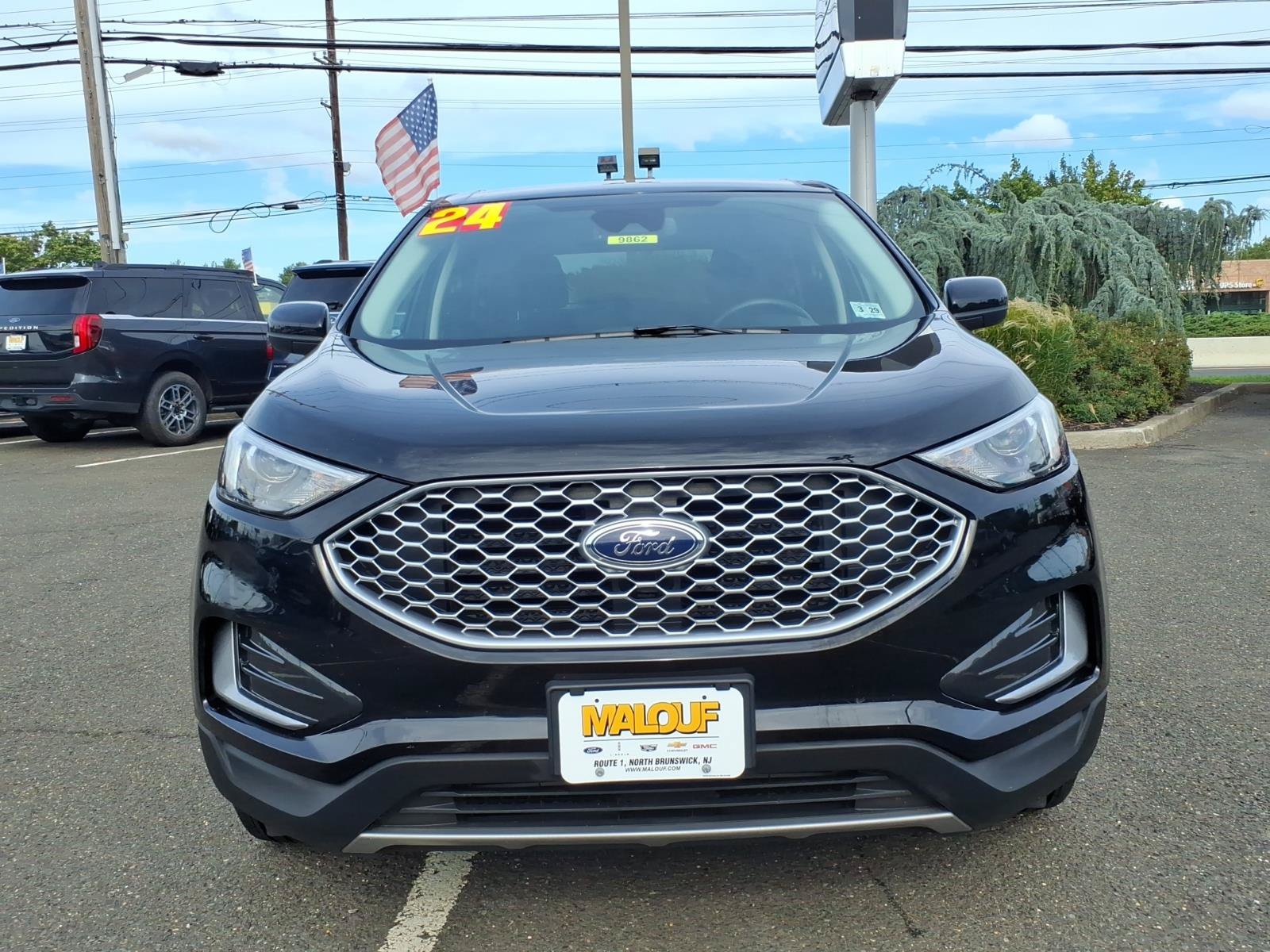 Certified 2024 Ford Edge SEL AWD/4WD image 2