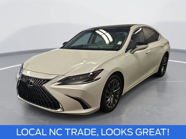 Used 2024 Lexus ES 350 Ultra Luxury w/ Accessory Package (Z2) FWD image 7