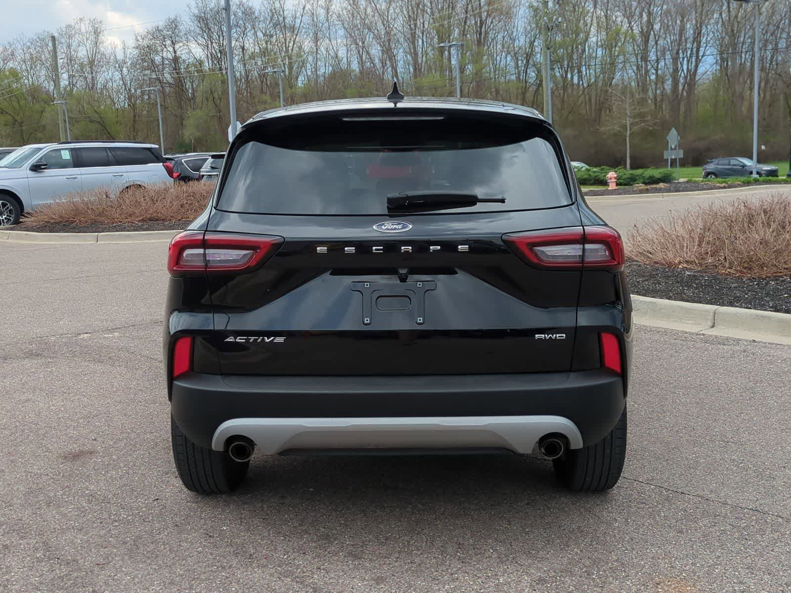 Certified 2023 Ford Escape Active AWD/4WD image 7
