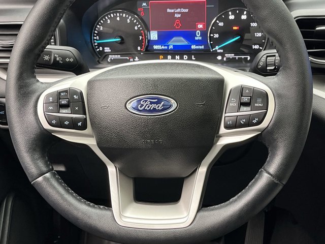 Certified 2023 Ford Explorer XLT w/ XLT Sport Appearance Package AWD/4WD image 17