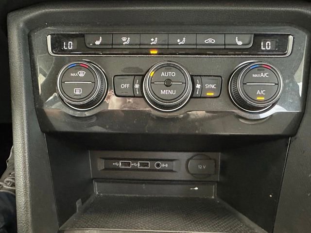 Used 2019 Volkswagen Tiguan SEL FWD image 21