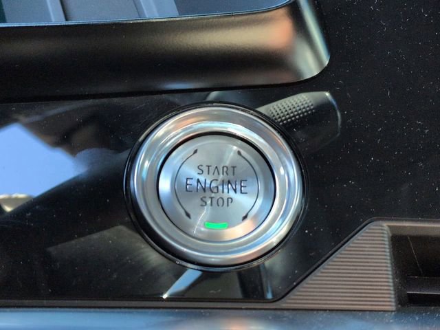 Used 2024 Chevrolet Corvette Stingray w/ Z51 Performance Package image 34