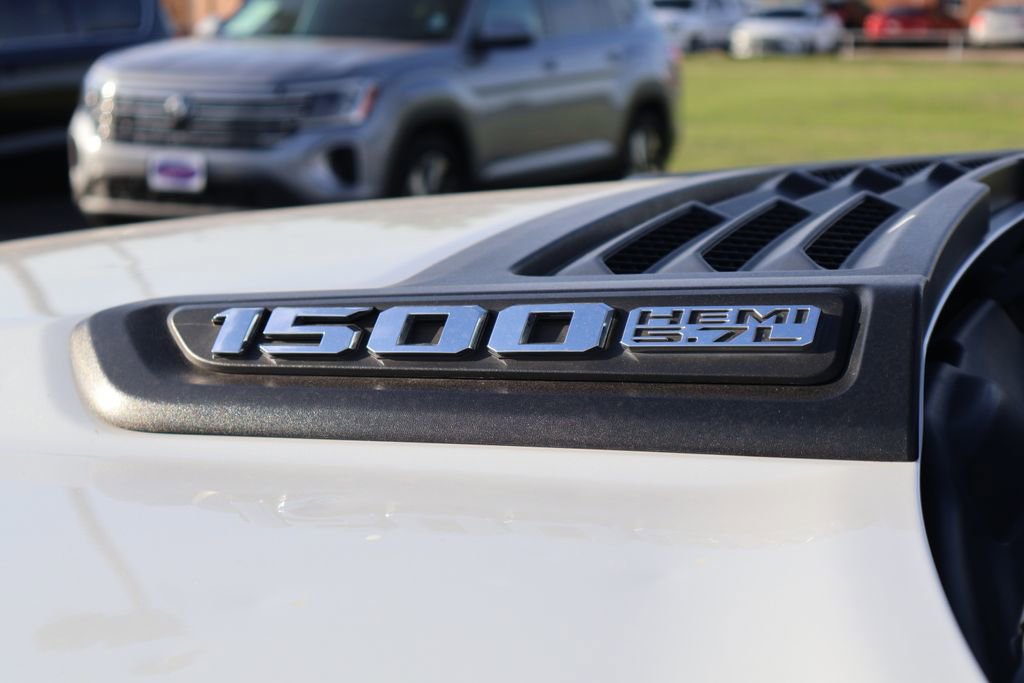 Used 2020 RAM 1500 Laramie AWD/4WD image 11