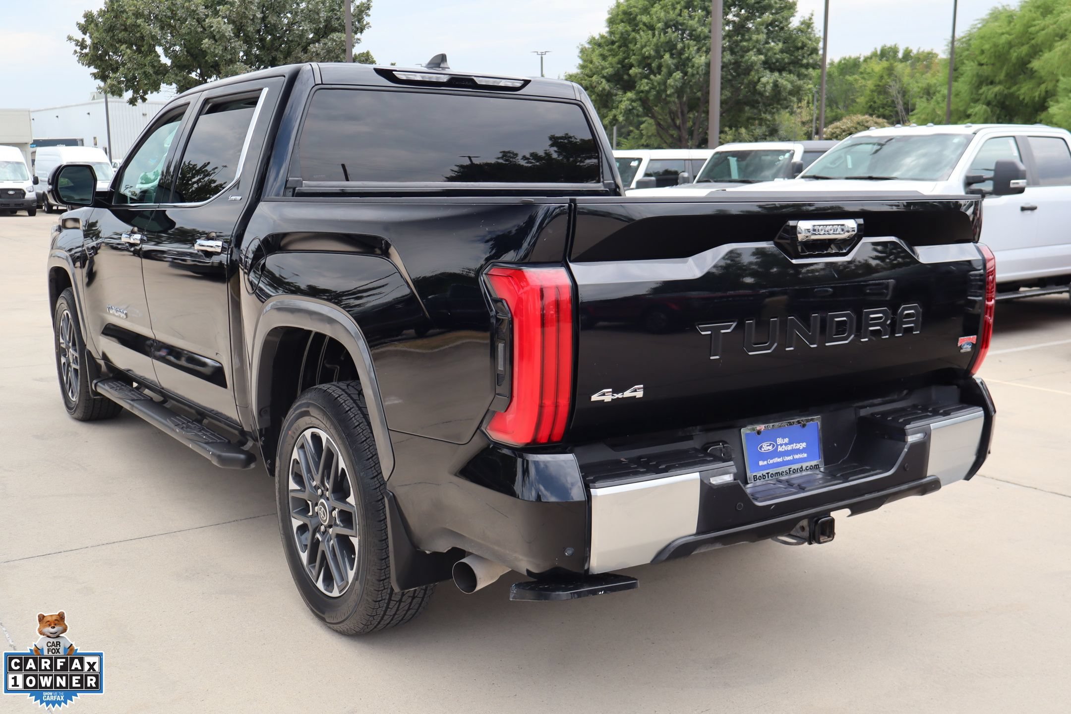 Used 2024 Toyota Tundra Limited w/ Power Package AWD/4WD image 6