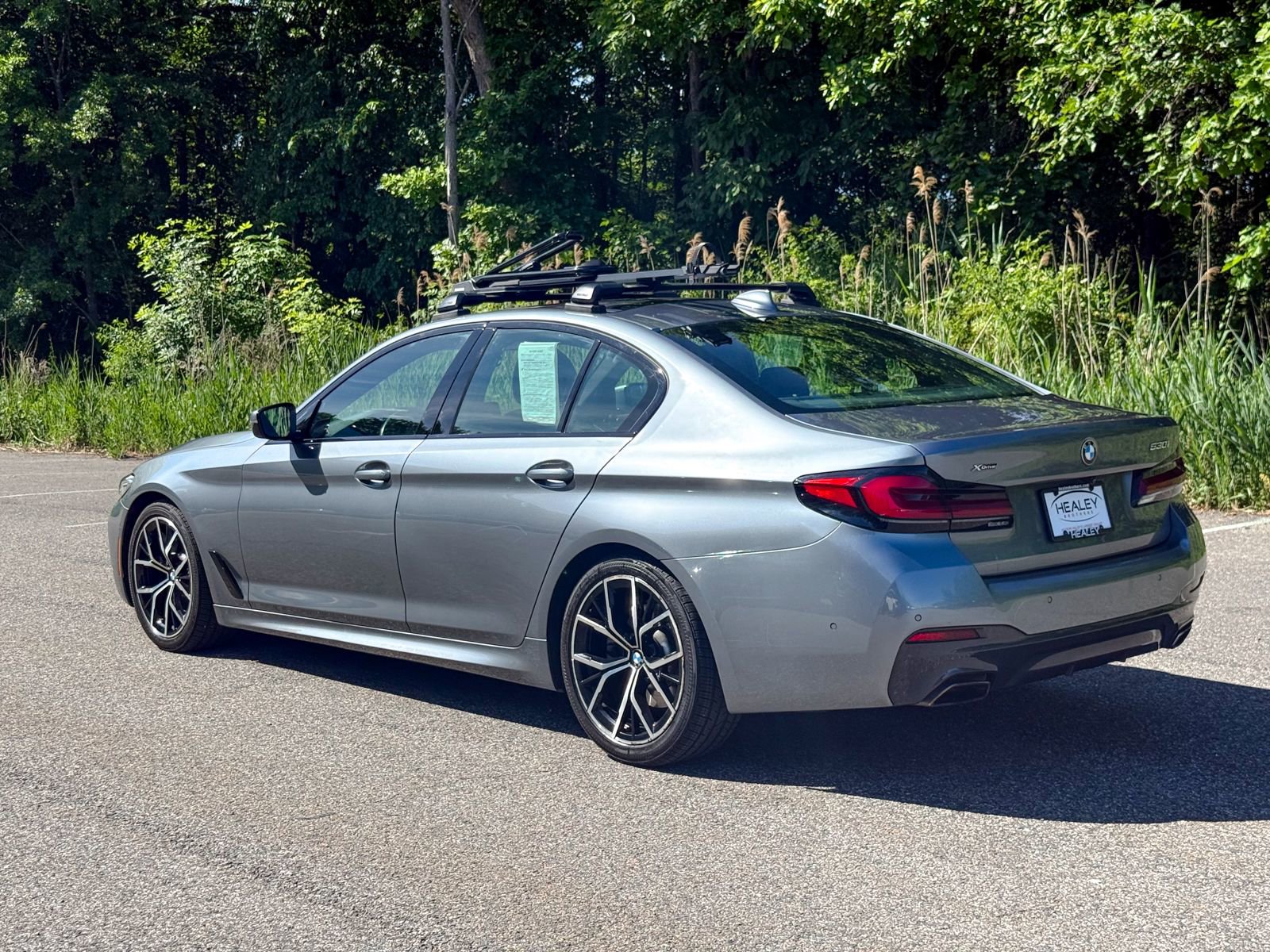 Used 2021 BMW 530i xDrive w/ M Sport Package AWD/4WD image 4