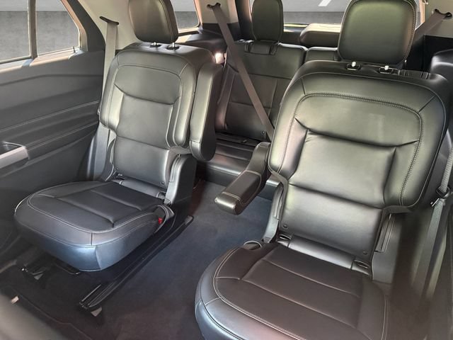 Certified 2023 Ford Explorer XLT w/ Equipment Group 202A RWD image 23
