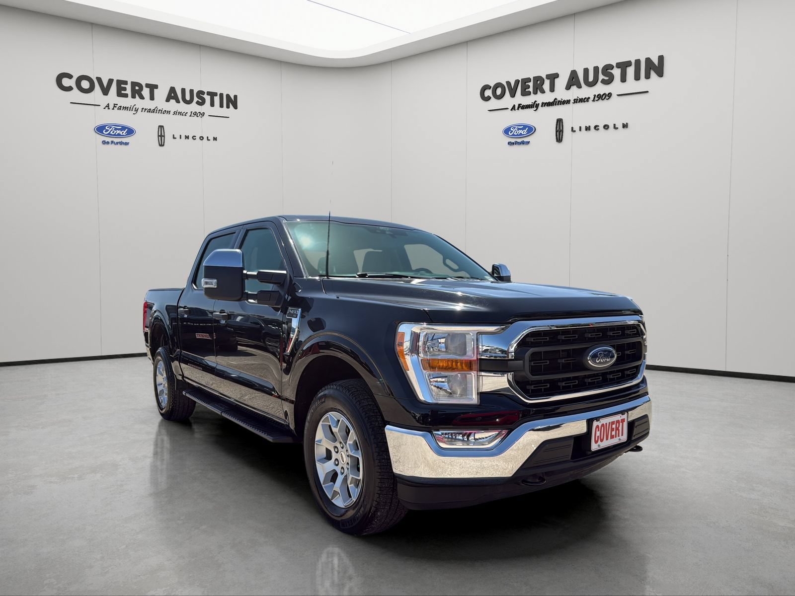 Certified 2022 Ford F150 XLT w/ Equipment Group 301A Mid AWD/4WD image 7
