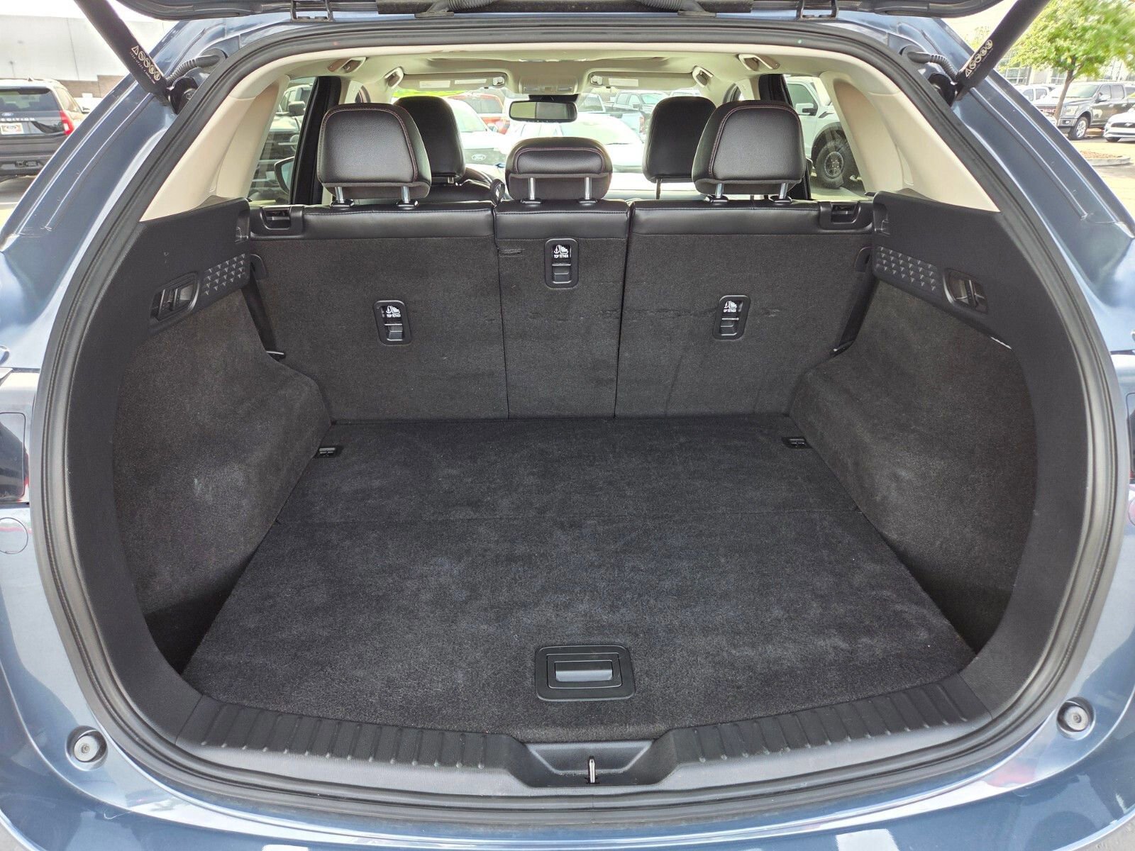 Used 2024 MAZDA CX-5 Carbon Edition image 14