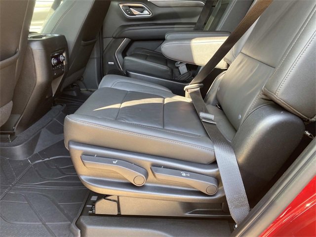 Used 2022 Chevrolet Tahoe Z71 w/ Luxury Package image 16