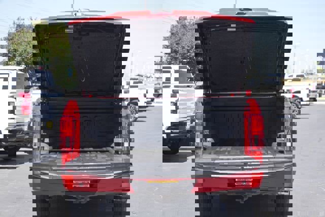 Certified 2018 Ford F150 Lariat w/ Equipment Group 502A Luxury image 31