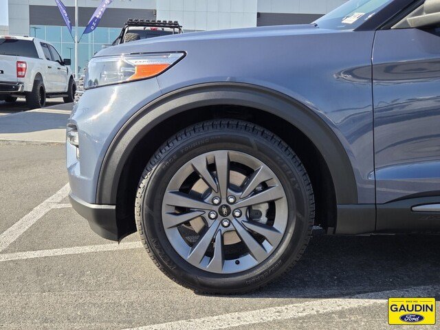 Certified 2021 Ford Explorer XLT w/ Equipment Group 202A RWD image 10
