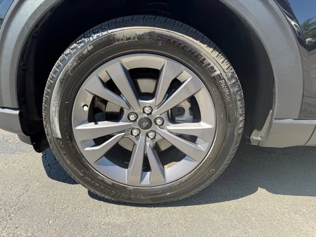 Certified 2025 Ford Explorer Active w/ Active Comfort Package AWD/4WD image 40